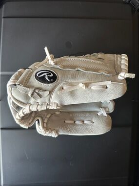 Rawlings Softball Glove 12 Inch